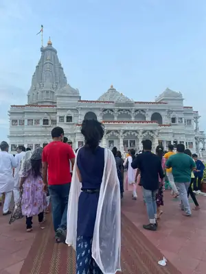 Pilgrims walking towards Prem Mandir Vrindavan